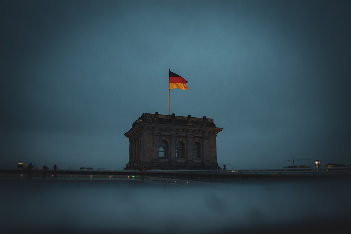 Γερμανική σημαία στη Bundestag